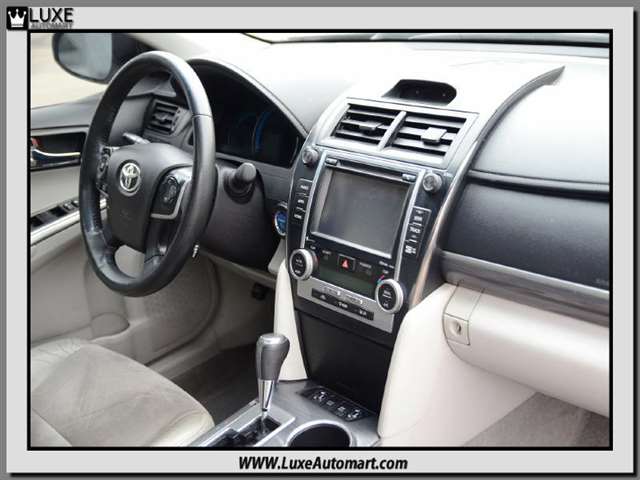 Toyota Camry 2014 photo 33